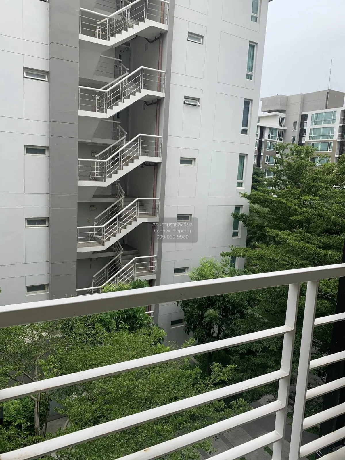 เช่าคอนโด  อิลีเม้นท์ ศรีนครินทร์ MRT-สวนหลวง ร.9 (สายสีเหลือง) ห