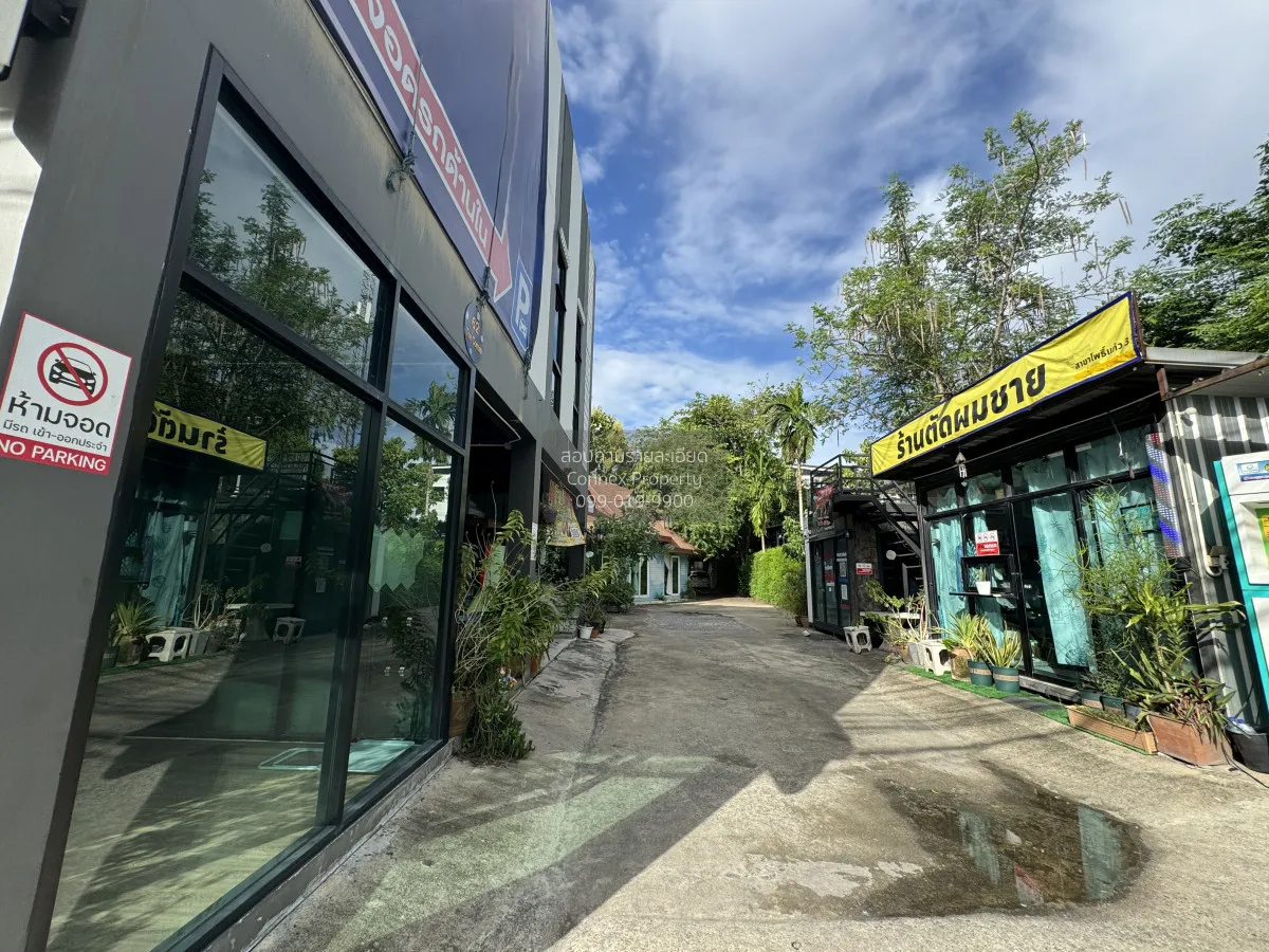 For Rent Office space 50 sqm, Second Floor @ Soi Pho Kaew 3 near  1