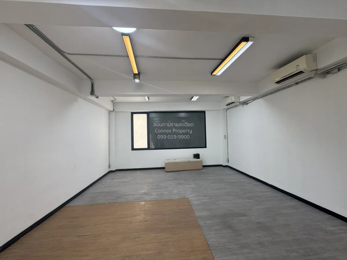 เช่าออฟฟิศให้เช่า ชั้น 2 ขนาดพื้นที่ 50 SQM. ซอยโพธิ์แก้ว 3  ใกล้ 2