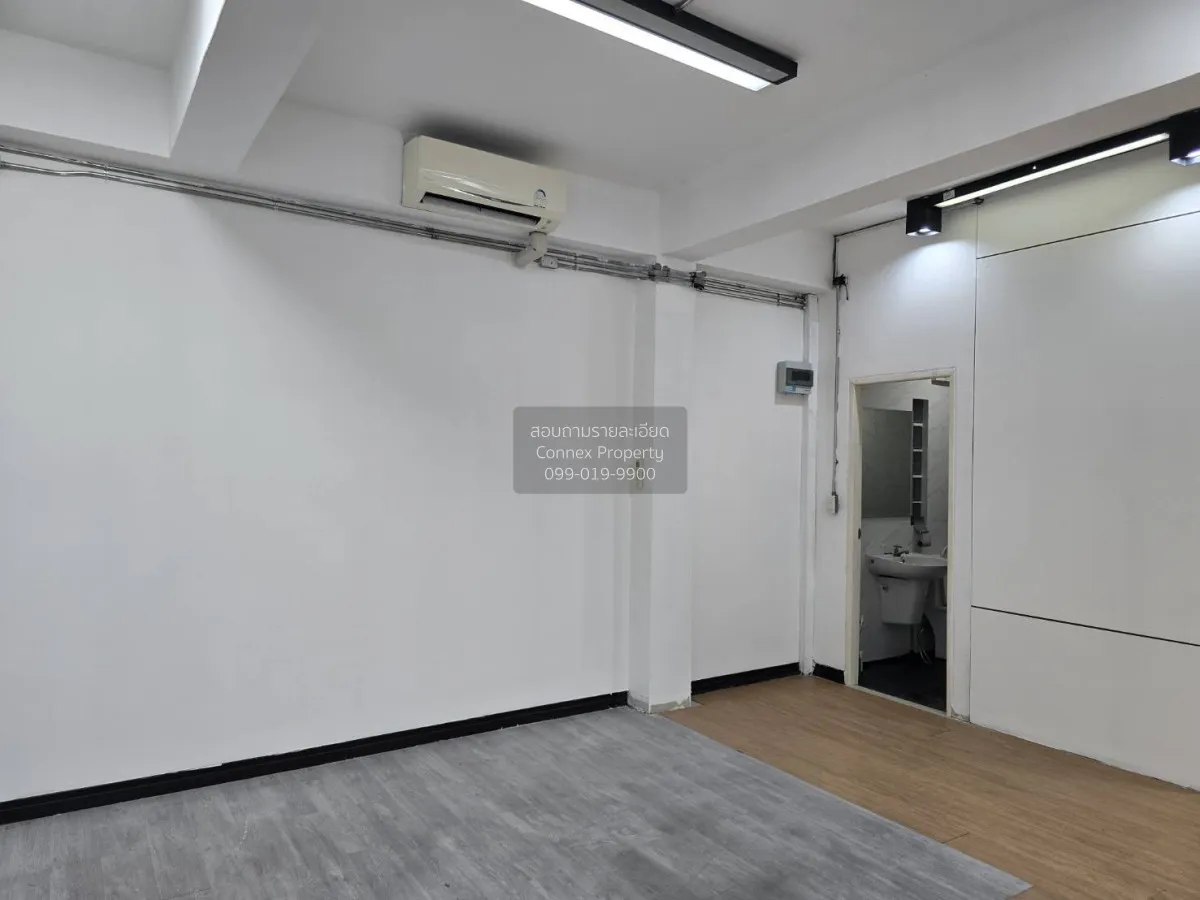 เช่าออฟฟิศให้เช่า ชั้น 2 ขนาดพื้นที่ 50 SQM. ซอยโพธิ์แก้ว 3  ใกล้