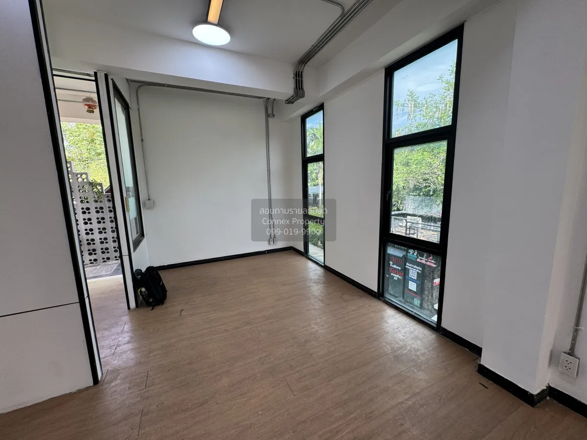 เช่าออฟฟิศให้เช่า ชั้น 2 ขนาดพื้นที่ 50 SQM. ซอยโพธิ์แก้ว 3  ใกล้