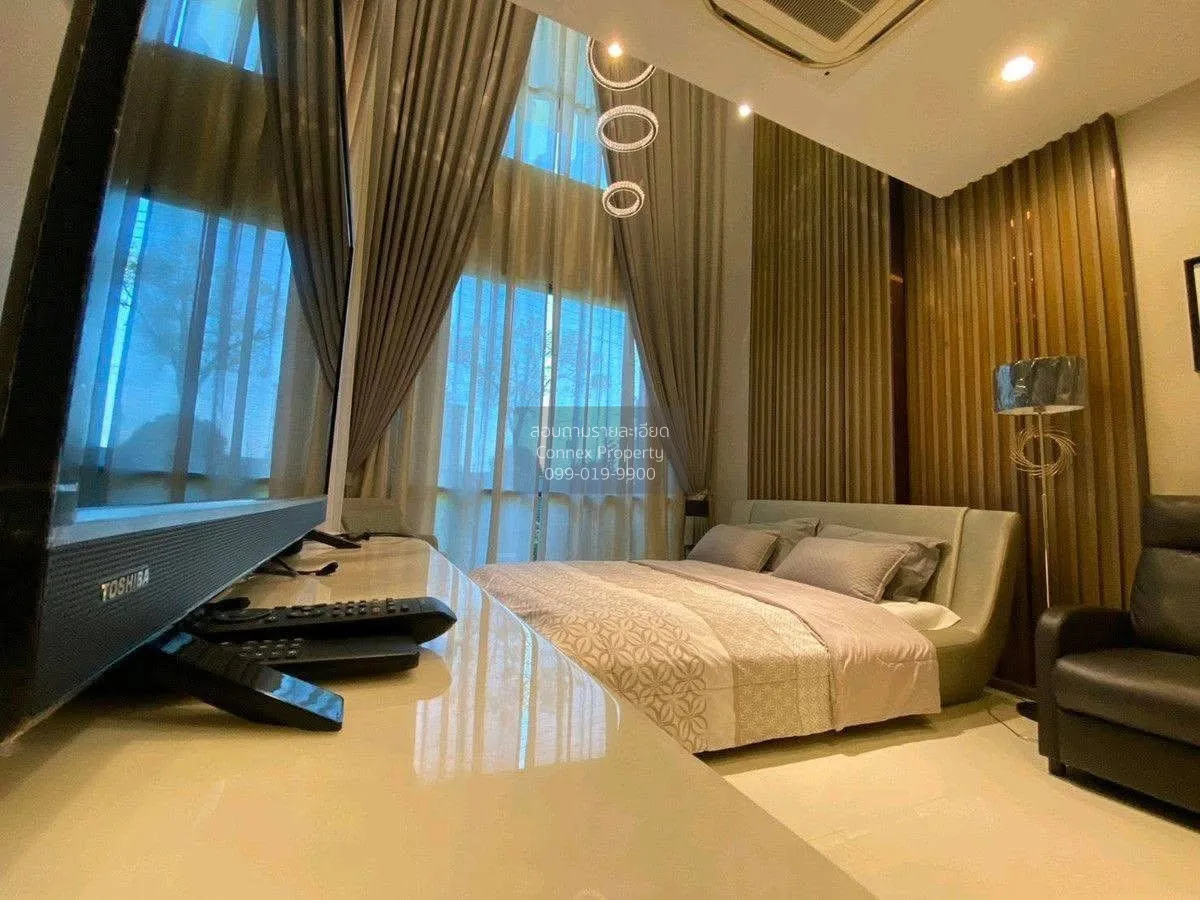 For Sale House , The City Pattanakarn , corner unit , Prawet , Pr