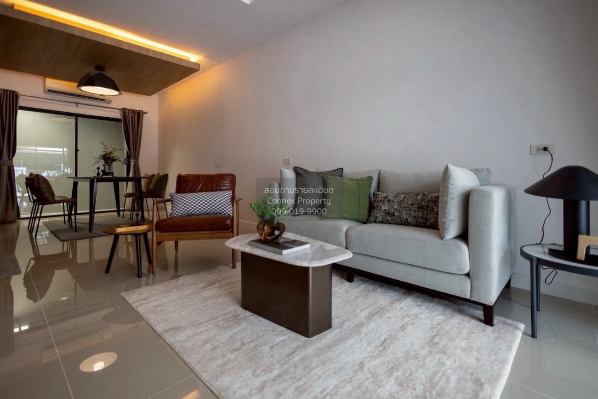 For Sale 3-story townhome in Patio Ngamwongwan 47 (Chinkhet 2)  , 2