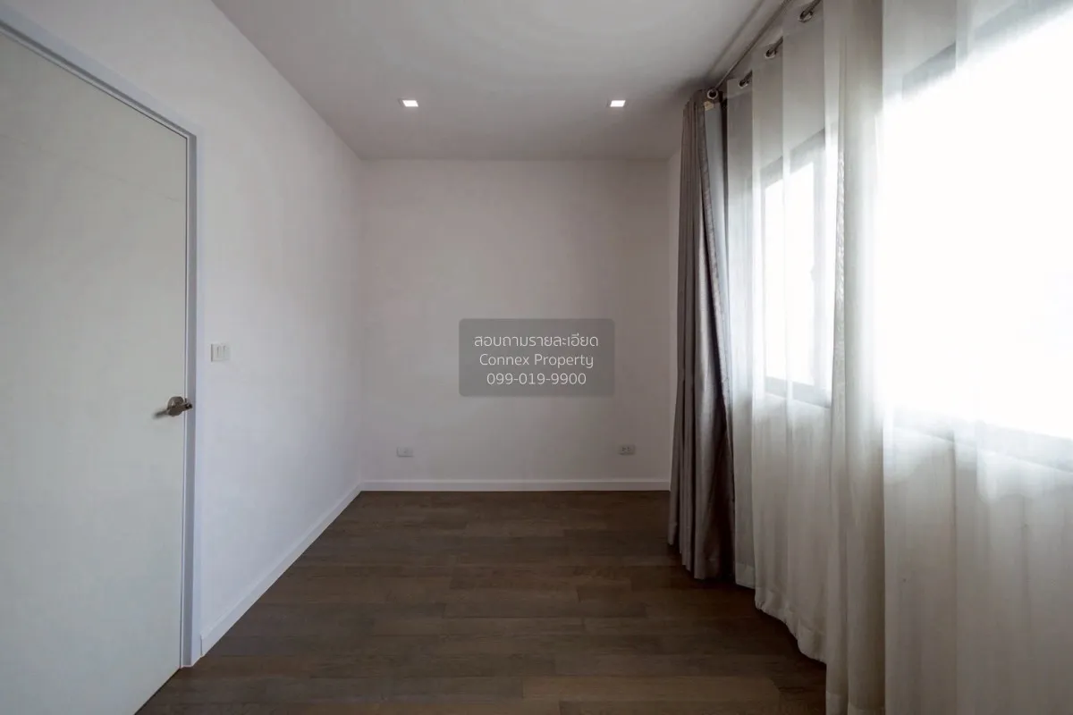 For Sale 3-story townhome in Patio Ngamwongwan 47 (Chinkhet 2)  ,