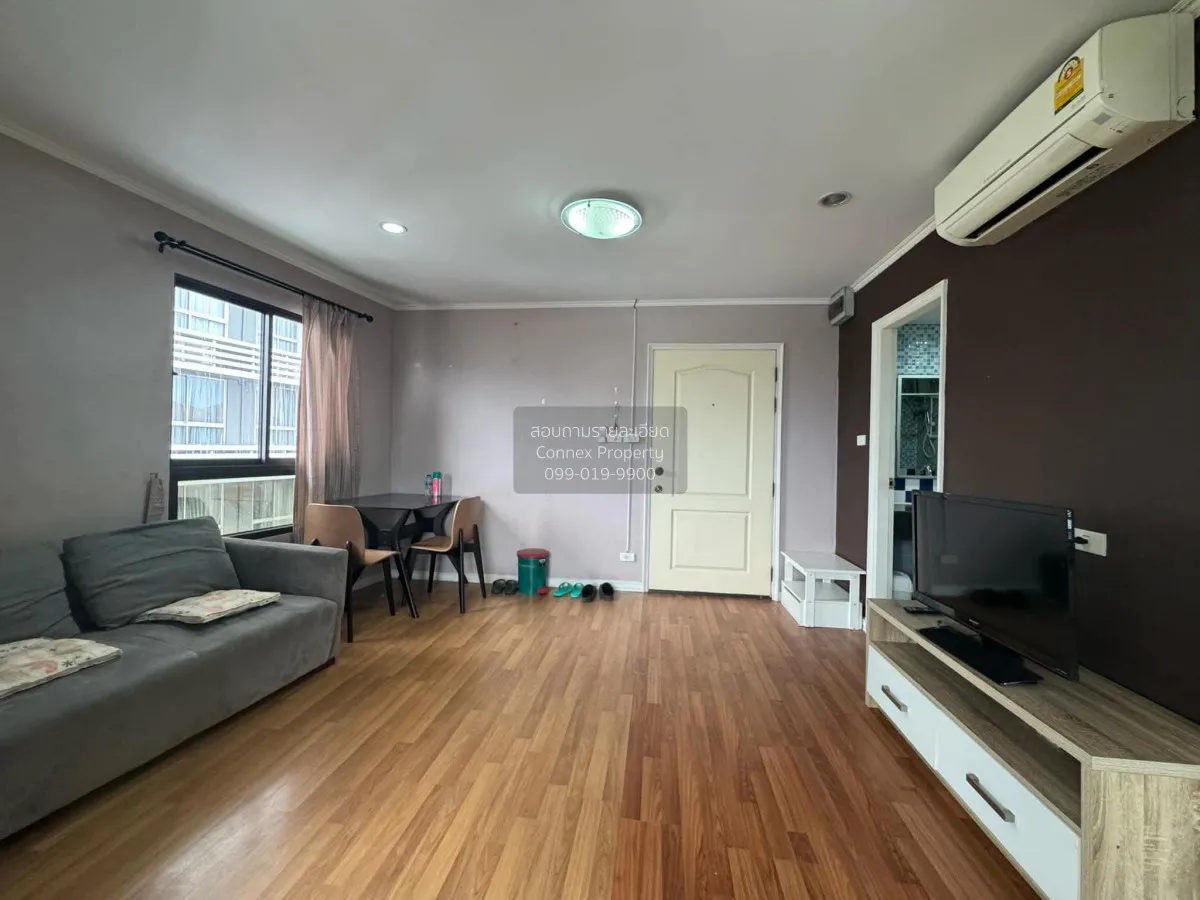 For Sale Condo , LUMPINI PLACE NARATHIWAT 24 , corner unit , BTS- 4