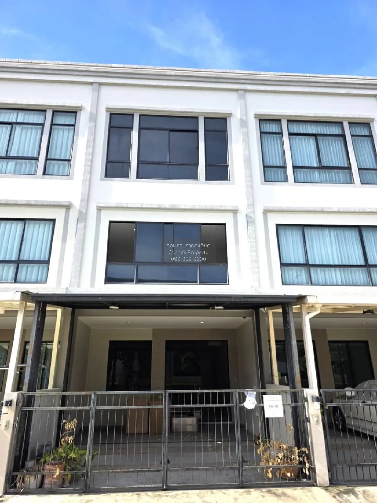 For Sale Townhouse/Townhome  , Q Prime Sukhumvit 77 , MRT-Si Nut  2
