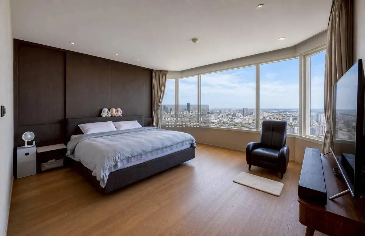 For Sale Condo , Watermark Chaophraya River , nice view , high fl 1