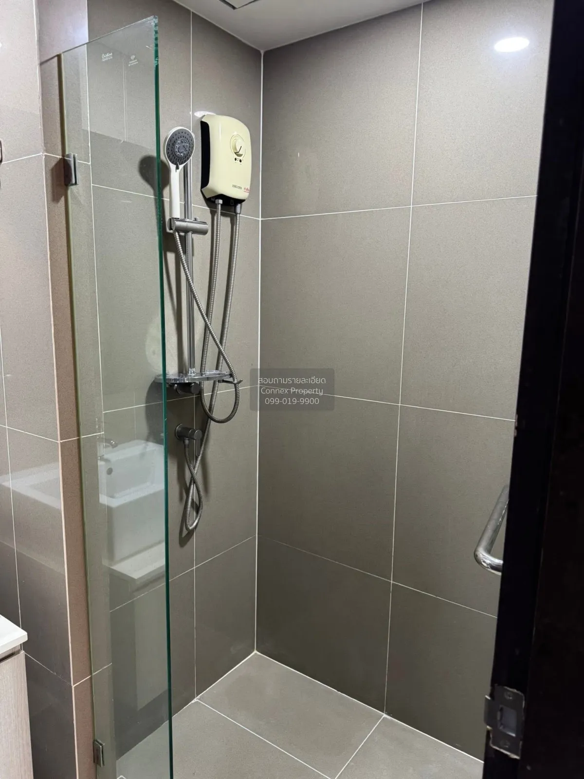For Rent Condo , Centrio Condominium , nice view , Wichit , Muean