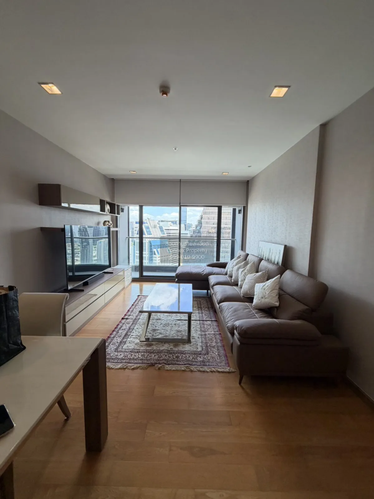 For Rent Condo , Hyde Sukhumvit 13 , high floor , corner unit , B 1