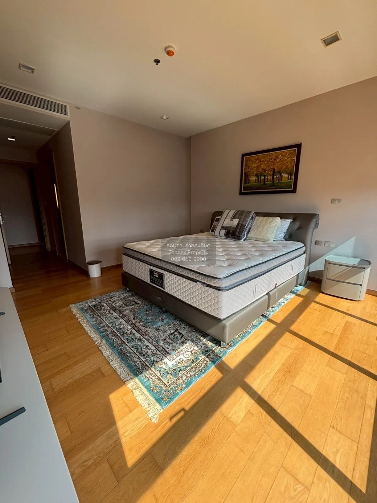 For Rent Condo , Hyde Sukhumvit 13 , high floor , corner unit , B