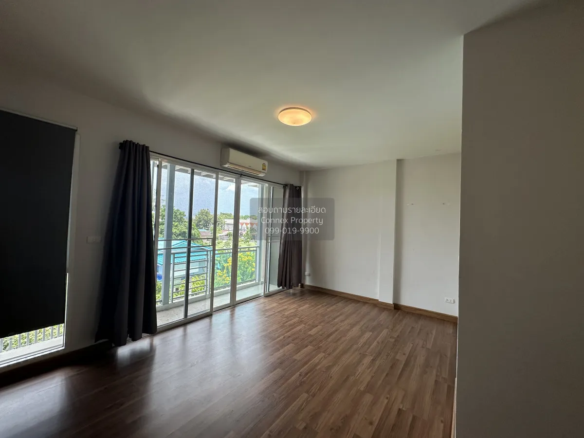 For Sale Townhouse/Townhome  , The Place by Alicha Phutthabucha 3