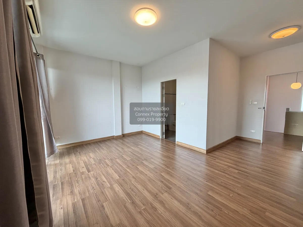 For Sale Townhouse/Townhome  , The Place by Alicha Phutthabucha 3