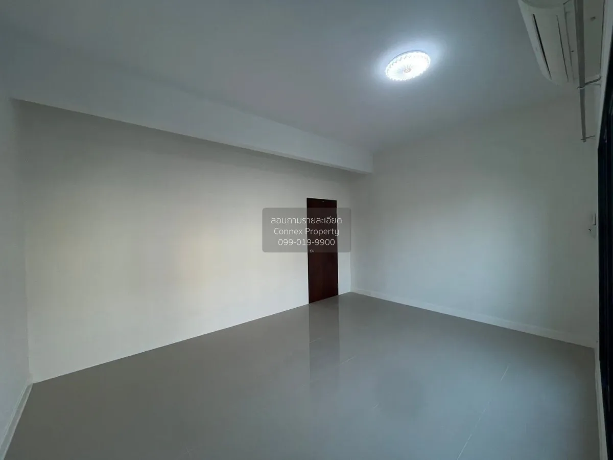 For Sale Townhouse/Townhome  , The Connect Prachauthit , Nai Khlo