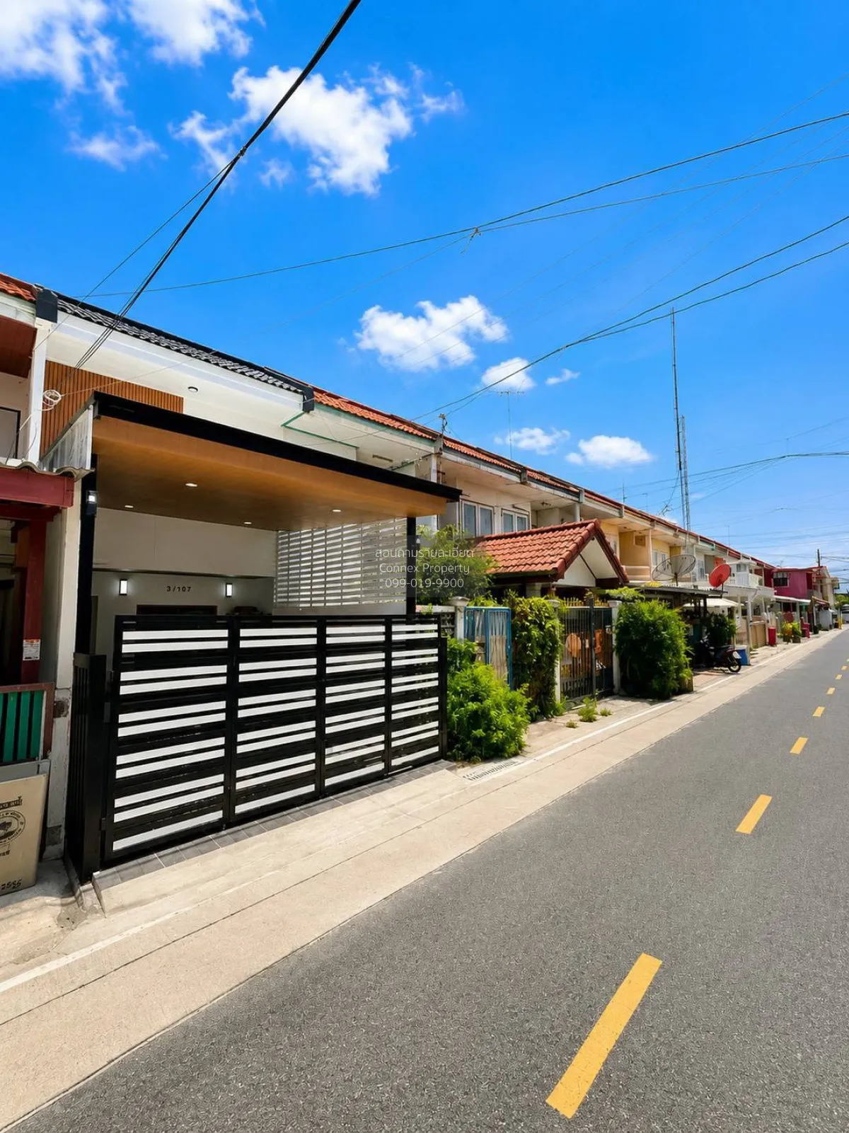 For Sale Townhouse/Townhome  , Baan Rattanathibet , newly renovat 2