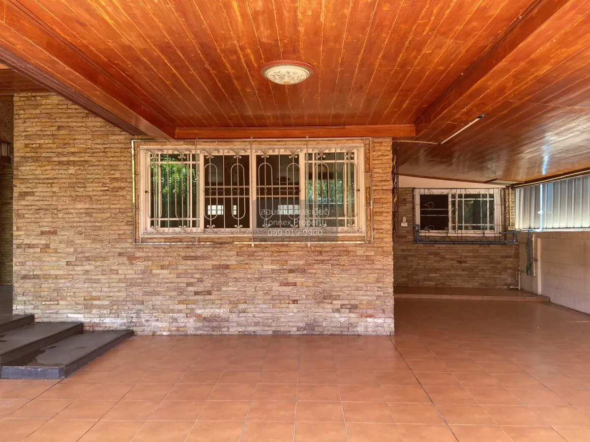 For Sale Townhouse/Townhome  , Baan Karnmanee , river view , Bang
