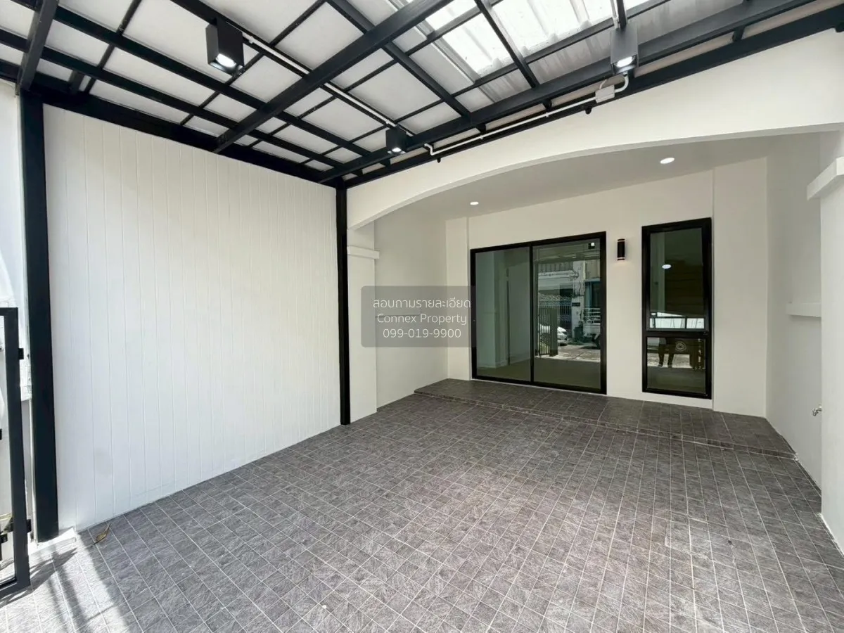 For Sale Townhouse/Townhome  , Saranon House , newly renovated ,  4