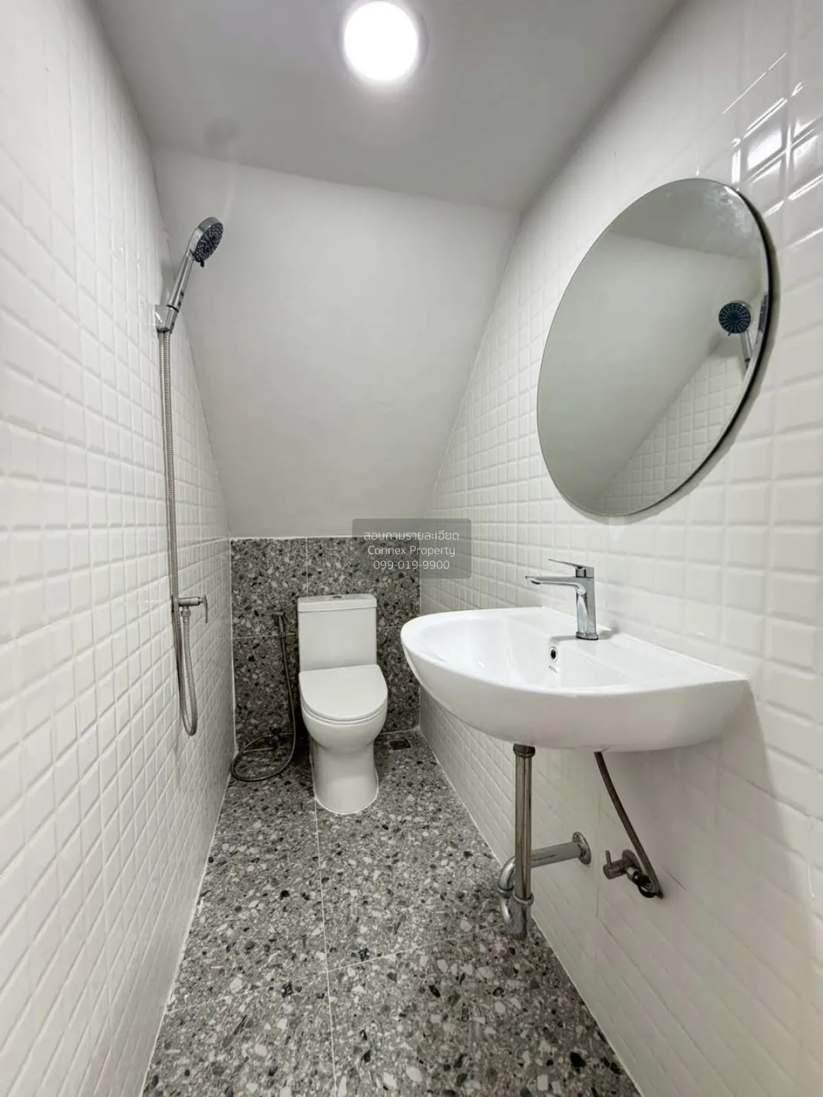 For Sale Townhouse/Townhome  , Saranon House , newly renovated , 