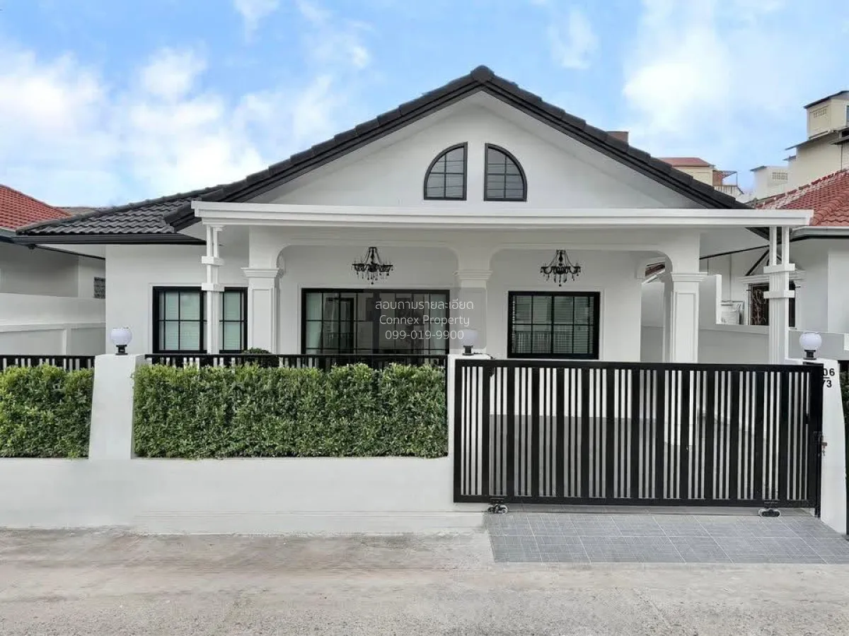 For Sale House , Eakmongkol Village 2/1 , Nong Prue , Bang Lamung 1