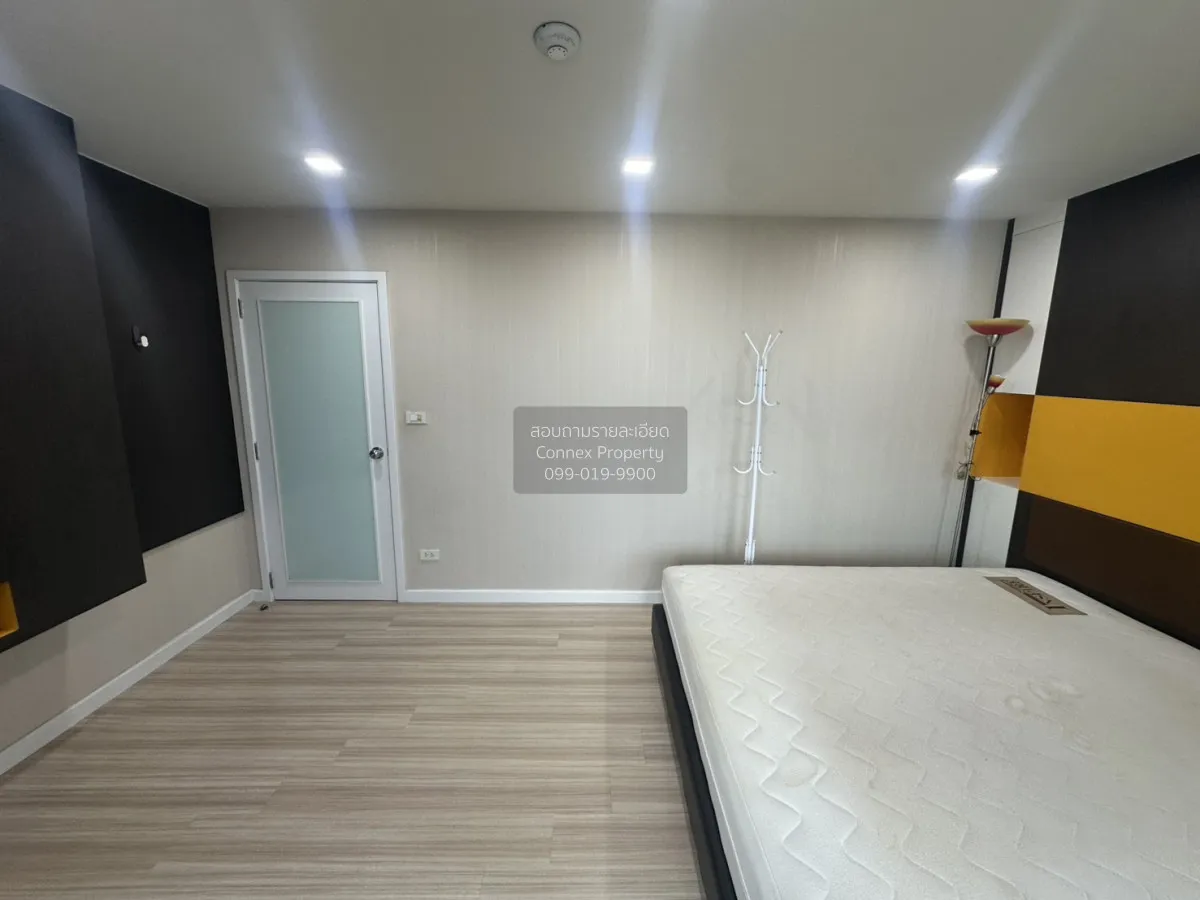 For Rent Condo , Siphraya River View , MRT-Hua Lamphong , Talat N
