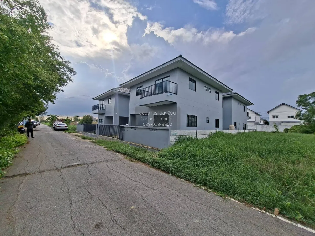 For Sale Happy home future park , wide frontage , Khlong Song , k 1
