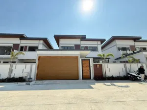 For Sale House , Zensiri Midtown Villas , Mueang Phata , Bang Lamung , Chon Buri , CX-162047