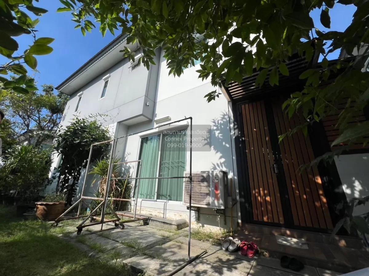 For Sale Sena Park Ville Ramindra - Wongwaen , corner unit , Khan
