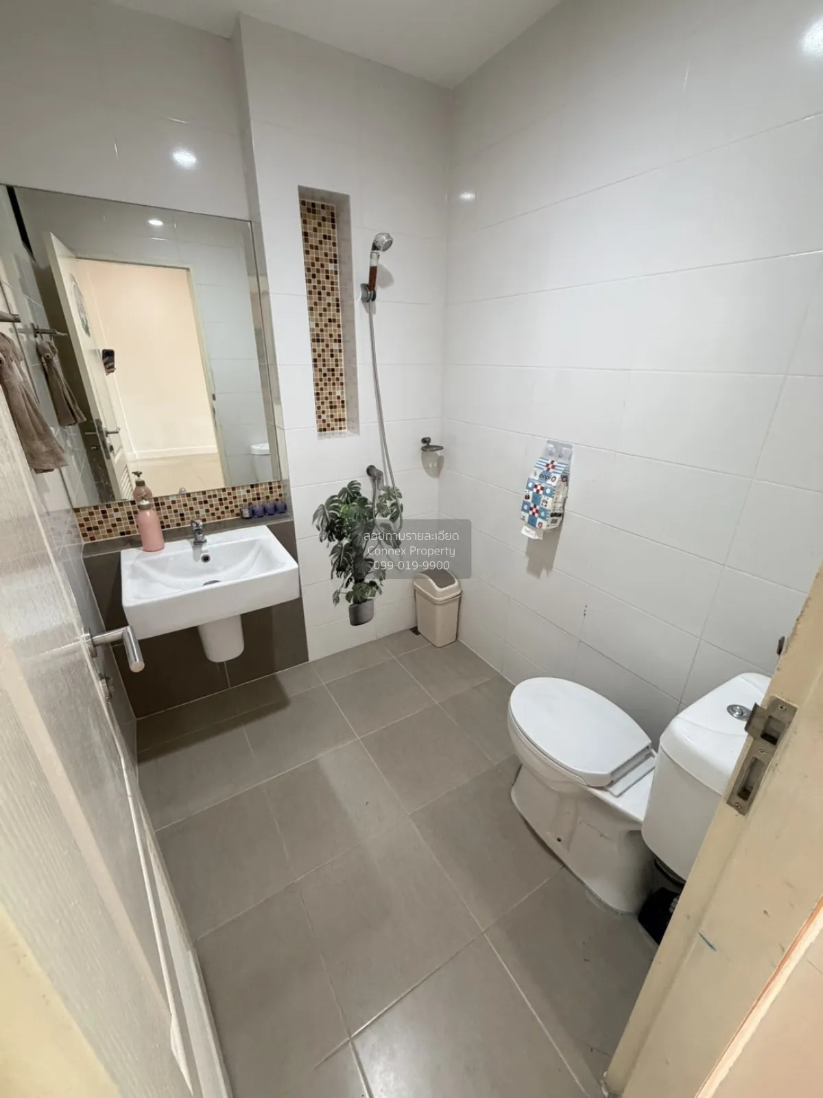 For Sale Townhouse/Townhome  , IFIELD BANGNA , wide frontage , Do