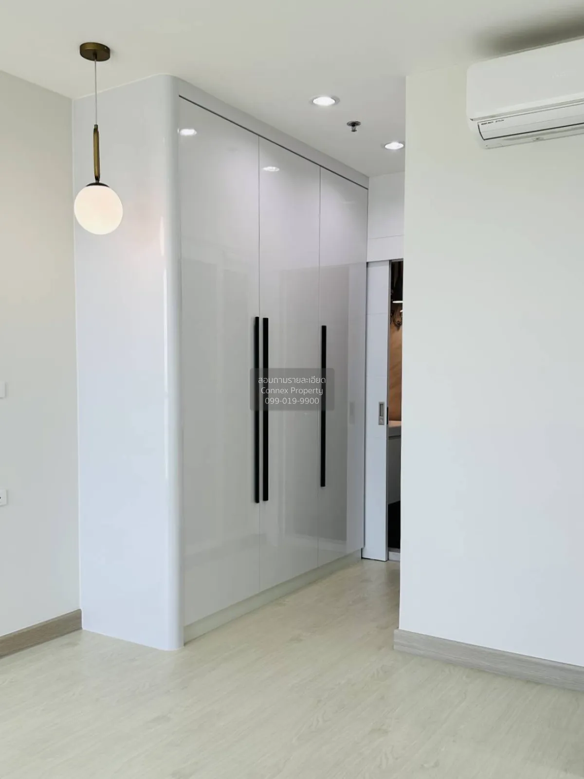 For Sale Condo , Rhythm Phahol - Ari , high floor , BTS-Saphan Kh