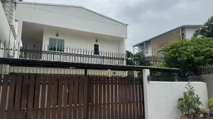 For Sale Elegant Two-Storey Detached Residence in Prime Sukhumvit 65 , Phra Khanong , Phra Khanong , Bangkok , CX-162151