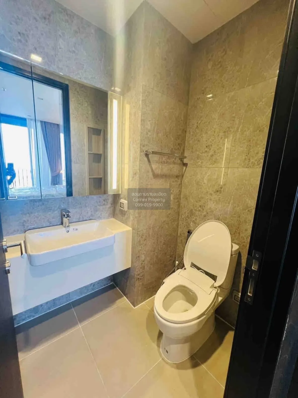 For Rent Condo , Noble Around Ari , BTS-Ari , Sam Sen Nai , Phaya 3