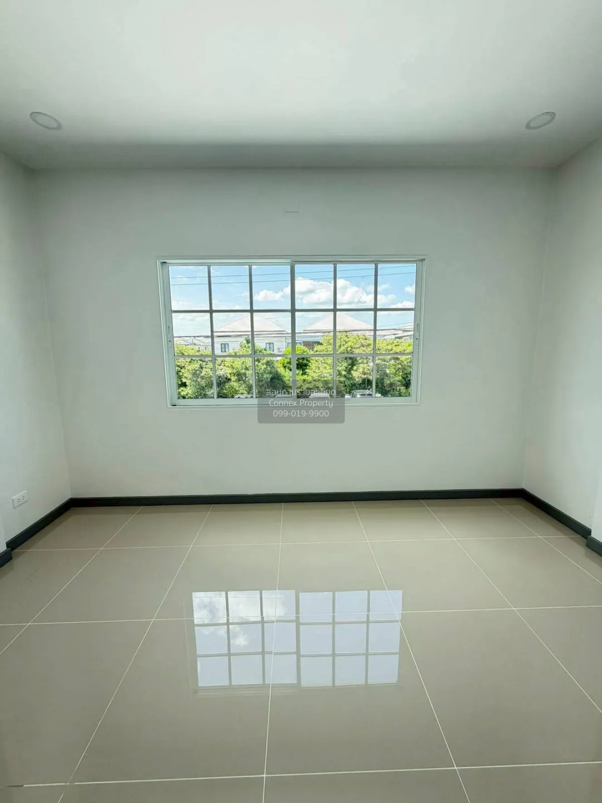 For Sale Townhouse/Townhome  , Suetrong Cozy Bangbuathong-340 , n