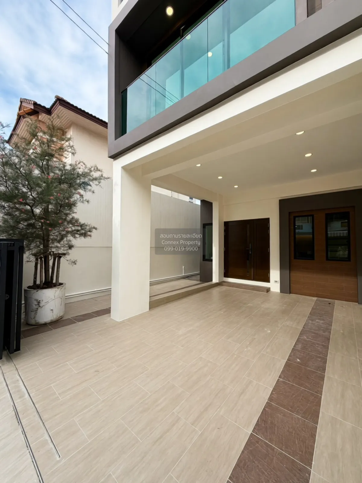 ขายทาวน์โฮม 3 ชั้น รีโนเวทใหม่ นาคนิวาส 48 ลาดพร้าว เขต ลาดพร้าว  4