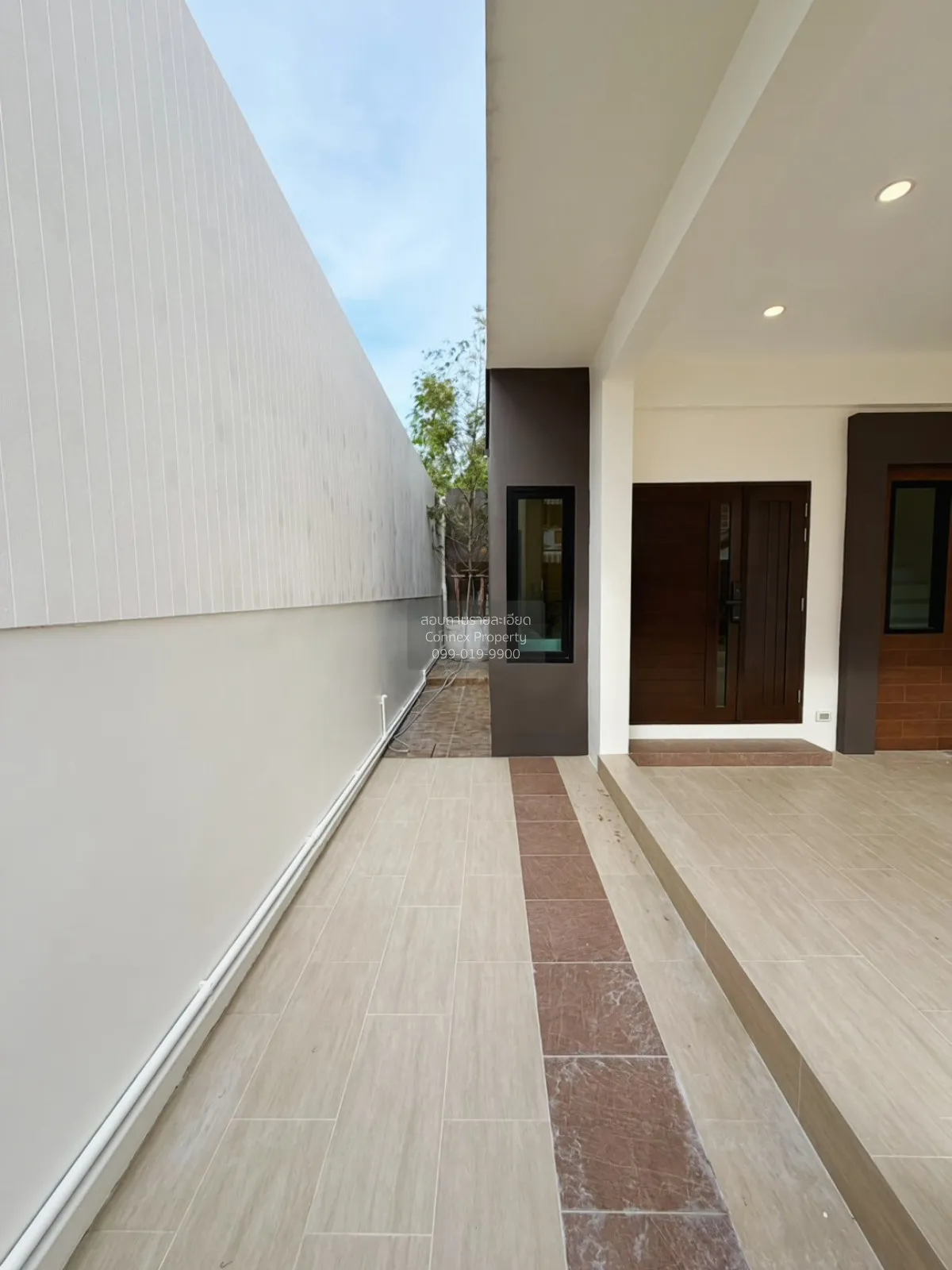 ขายทาวน์โฮม 3 ชั้น รีโนเวทใหม่ นาคนิวาส 48 ลาดพร้าว เขต ลาดพร้าว 