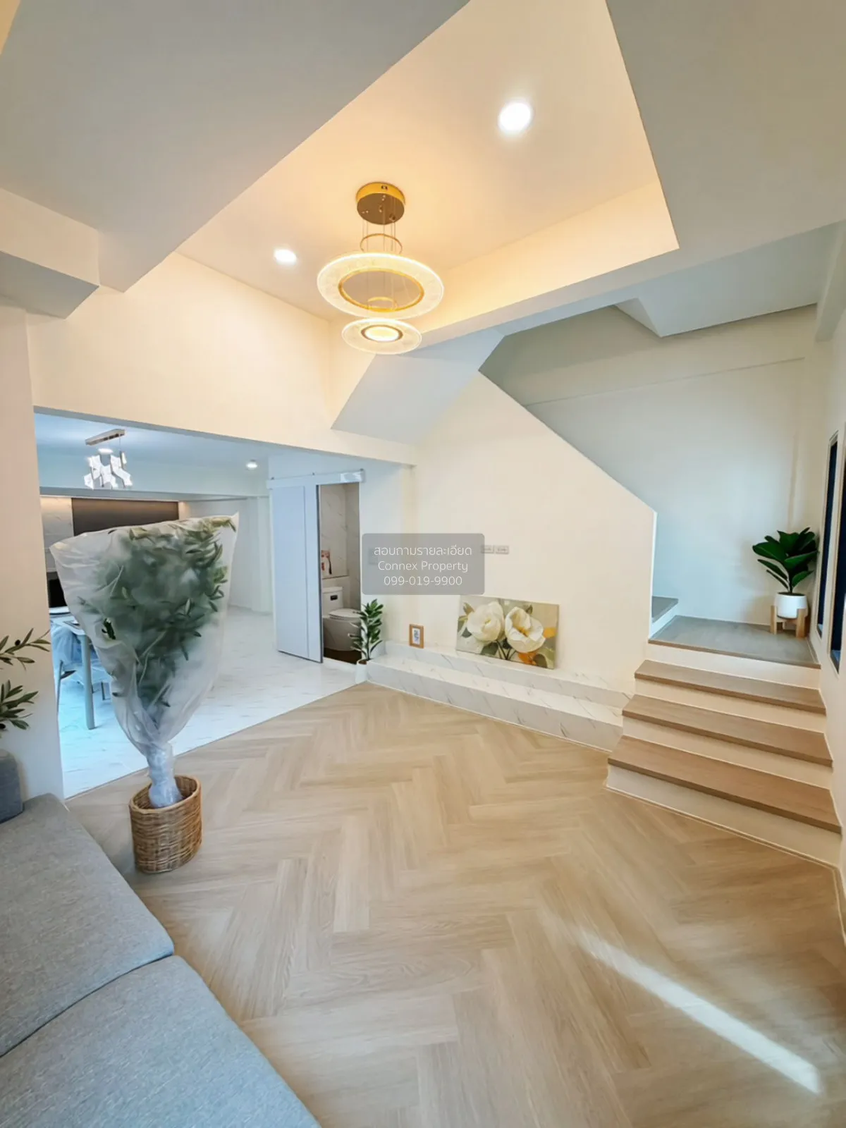 ขายทาวน์โฮม 3 ชั้น รีโนเวทใหม่ นาคนิวาส 48 ลาดพร้าว เขต ลาดพร้าว 