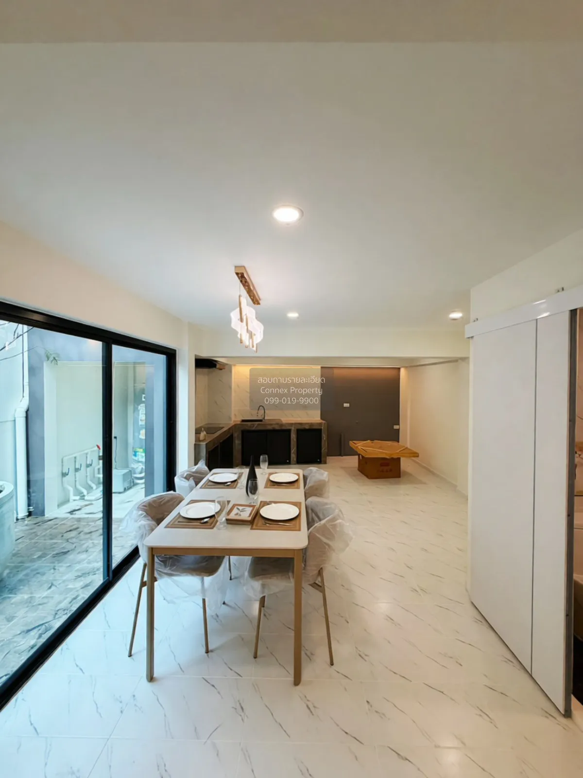 ขายทาวน์โฮม 3 ชั้น รีโนเวทใหม่ นาคนิวาส 48 ลาดพร้าว เขต ลาดพร้าว 