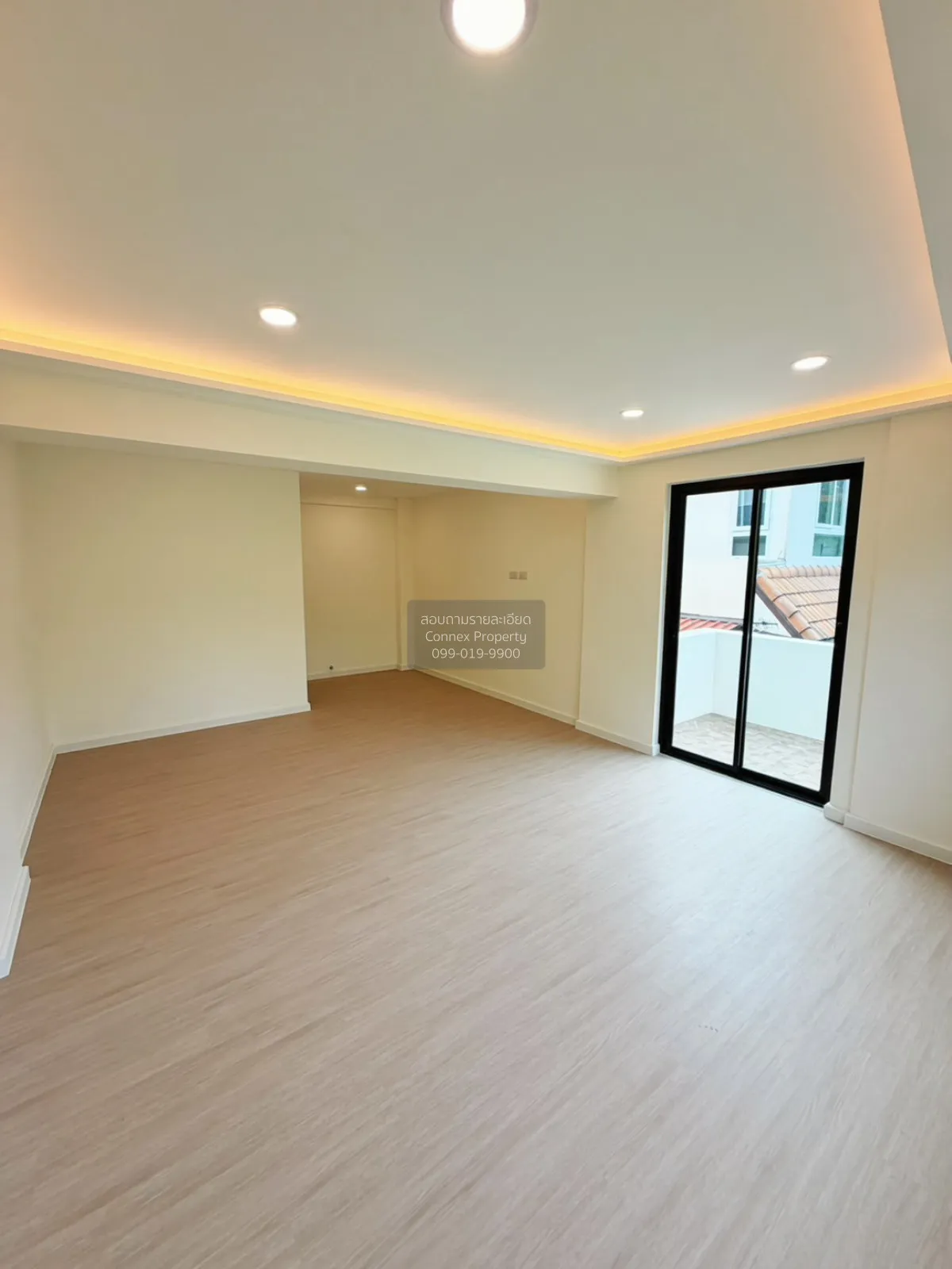 ขายทาวน์โฮม 3 ชั้น รีโนเวทใหม่ นาคนิวาส 48 ลาดพร้าว เขต ลาดพร้าว 