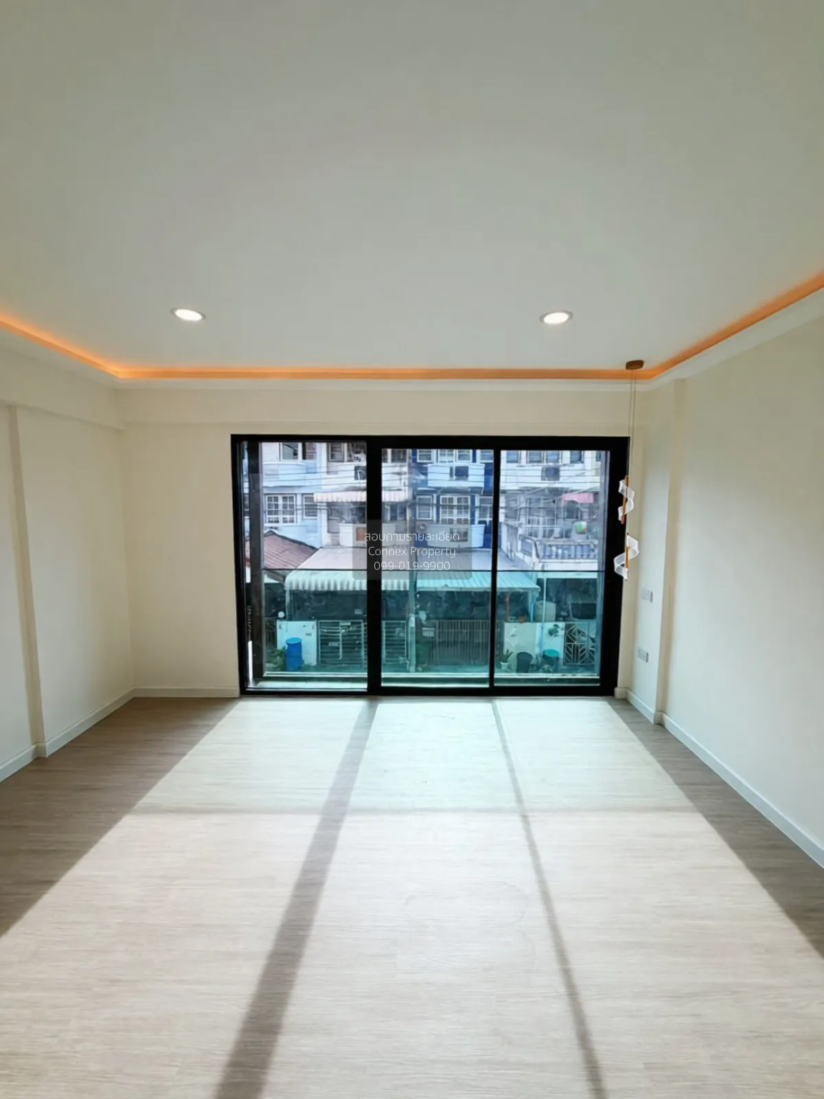 ขายทาวน์โฮม 3 ชั้น รีโนเวทใหม่ นาคนิวาส 48 ลาดพร้าว เขต ลาดพร้าว 