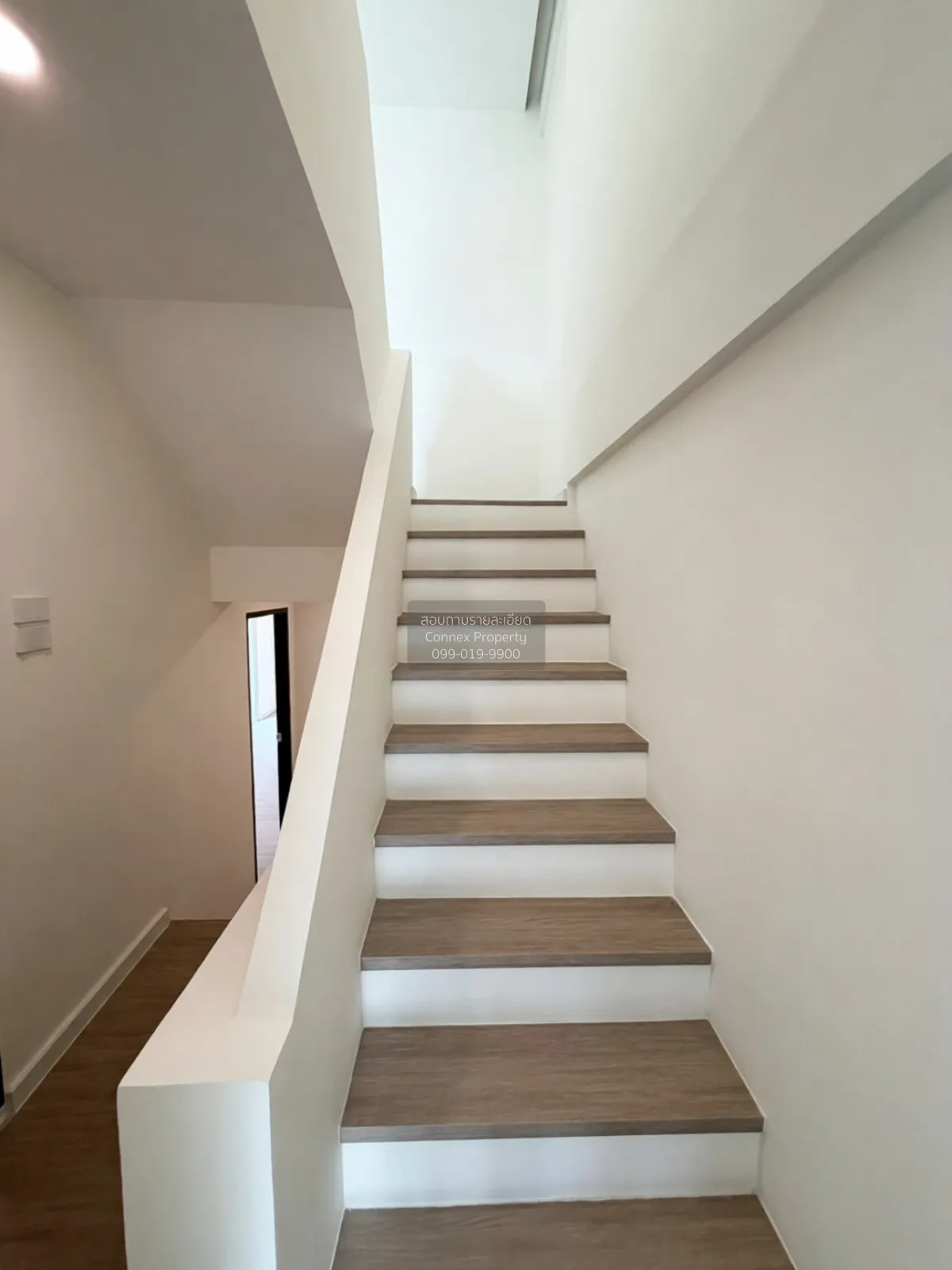 ขายทาวน์โฮม 3 ชั้น รีโนเวทใหม่ นาคนิวาส 48 ลาดพร้าว เขต ลาดพร้าว 