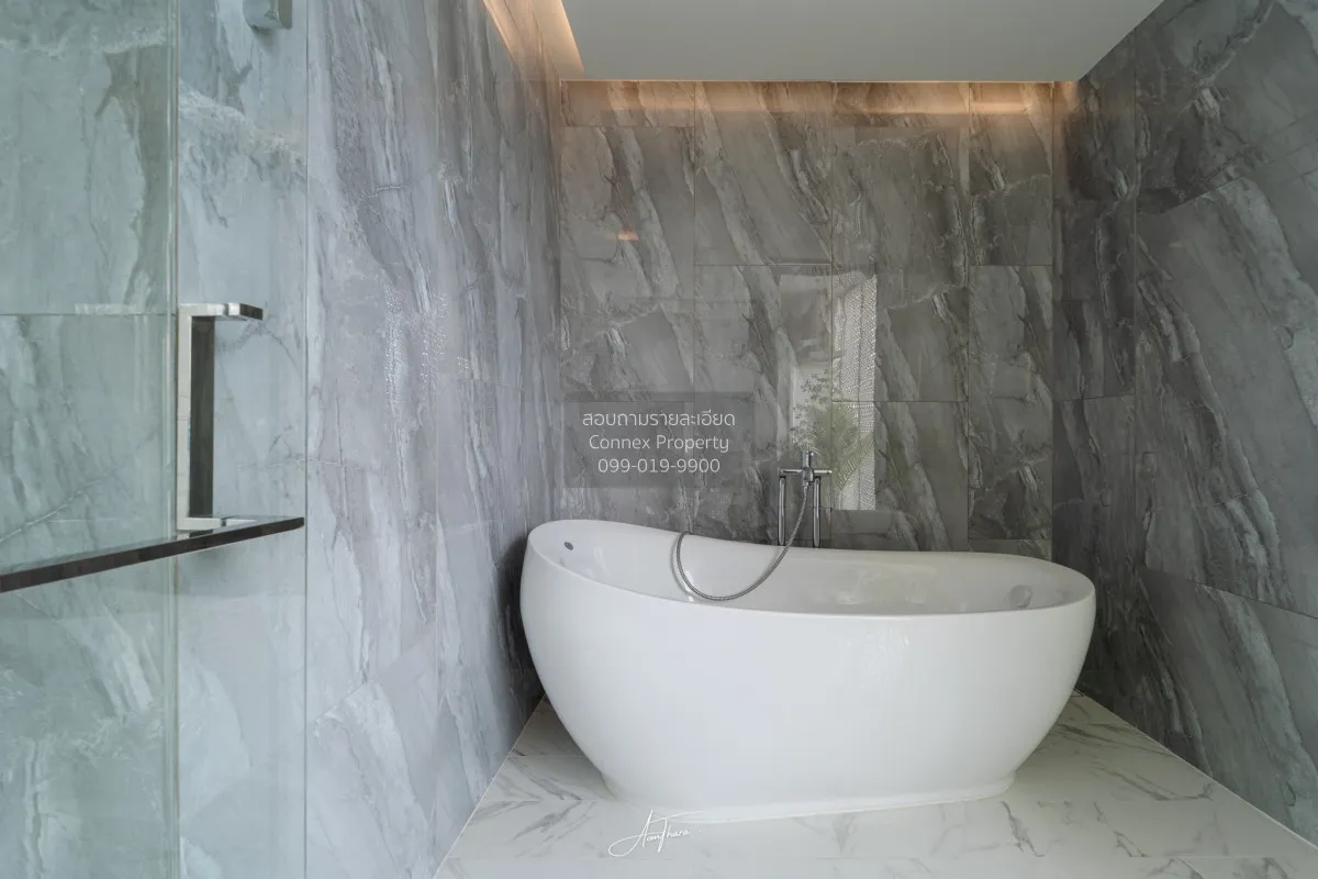 For Sale บ้าน , Ekkamai soi 10 , Khlong Tan Nuea , Watthana , Ban