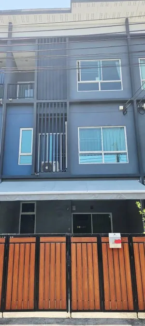For Sale House , Sammakorn Avenue Suvarnabhumi , Khlong Song Ton Noon , Lat Krabang , Bangkok , CX-162391