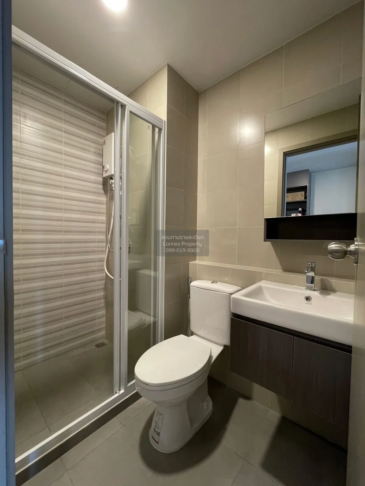 For Rent Condo , Aspire Rama 4 , high floor , BTS-Ekkamai , Phra 