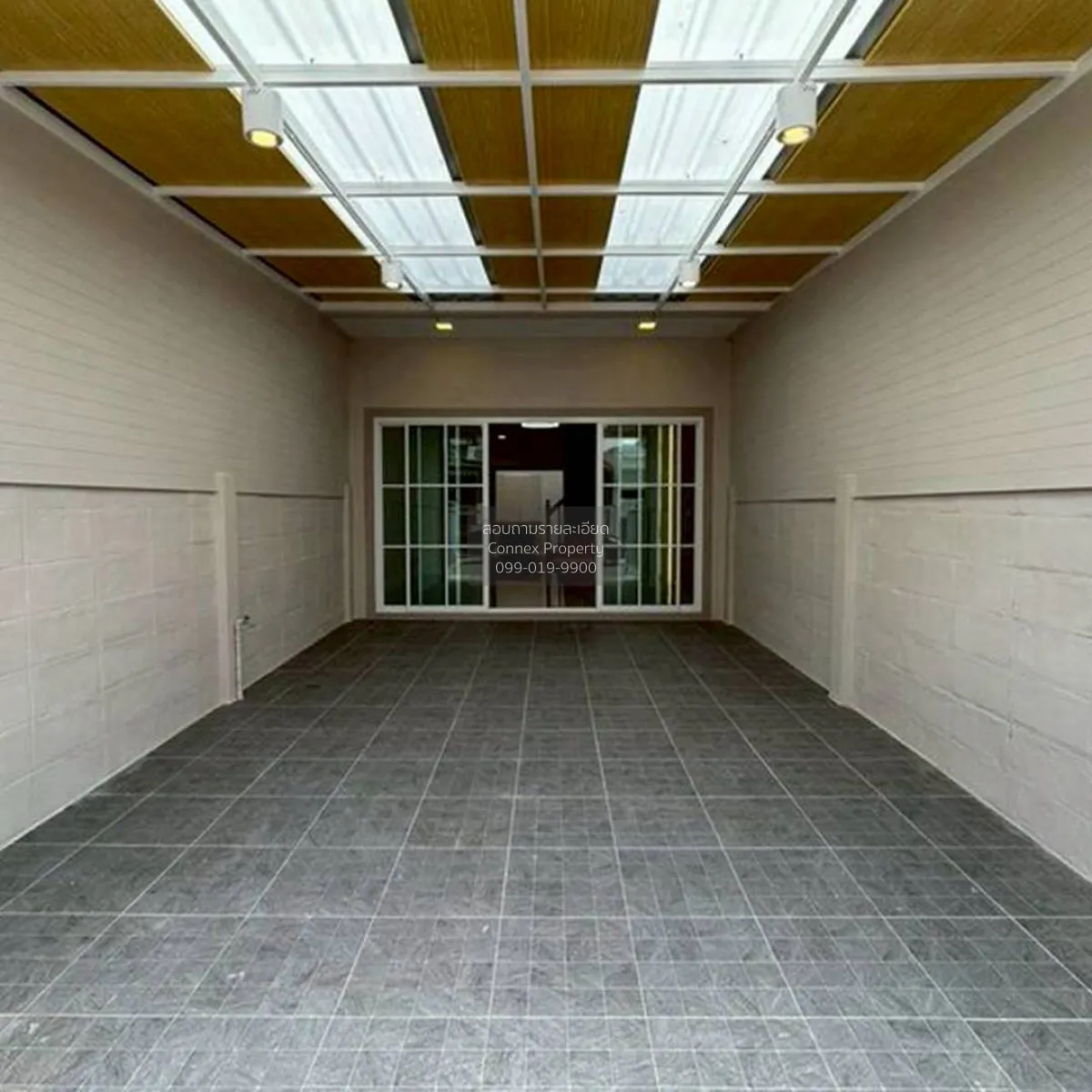 For Sale Townhouse/Townhome  , Duangkaew Village , newly renovate 2