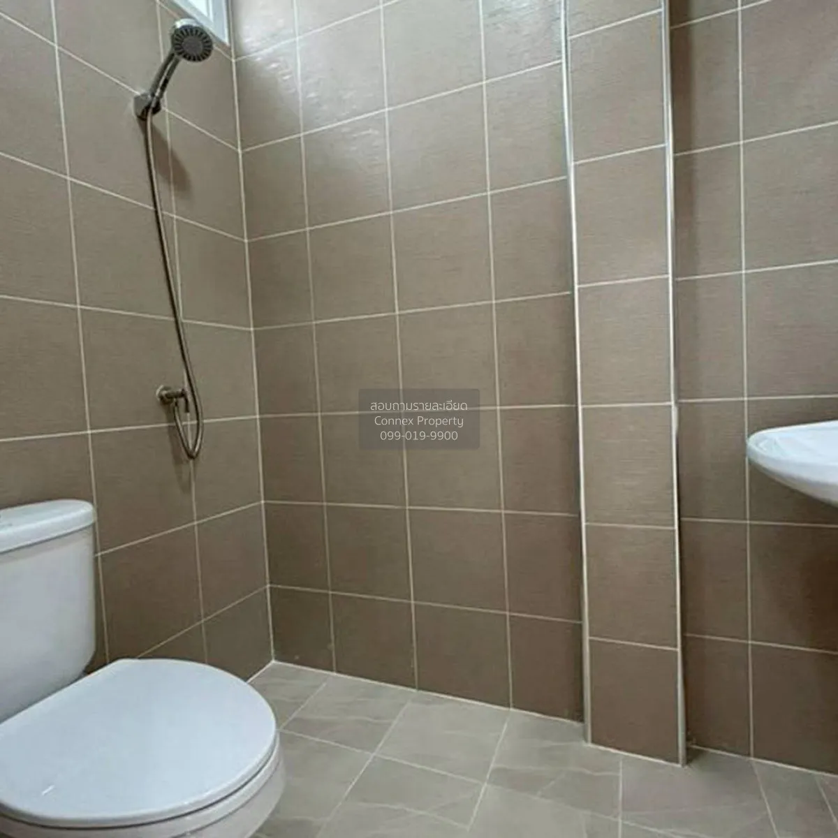 For Sale Townhouse/Townhome  , Duangkaew Village , newly renovate