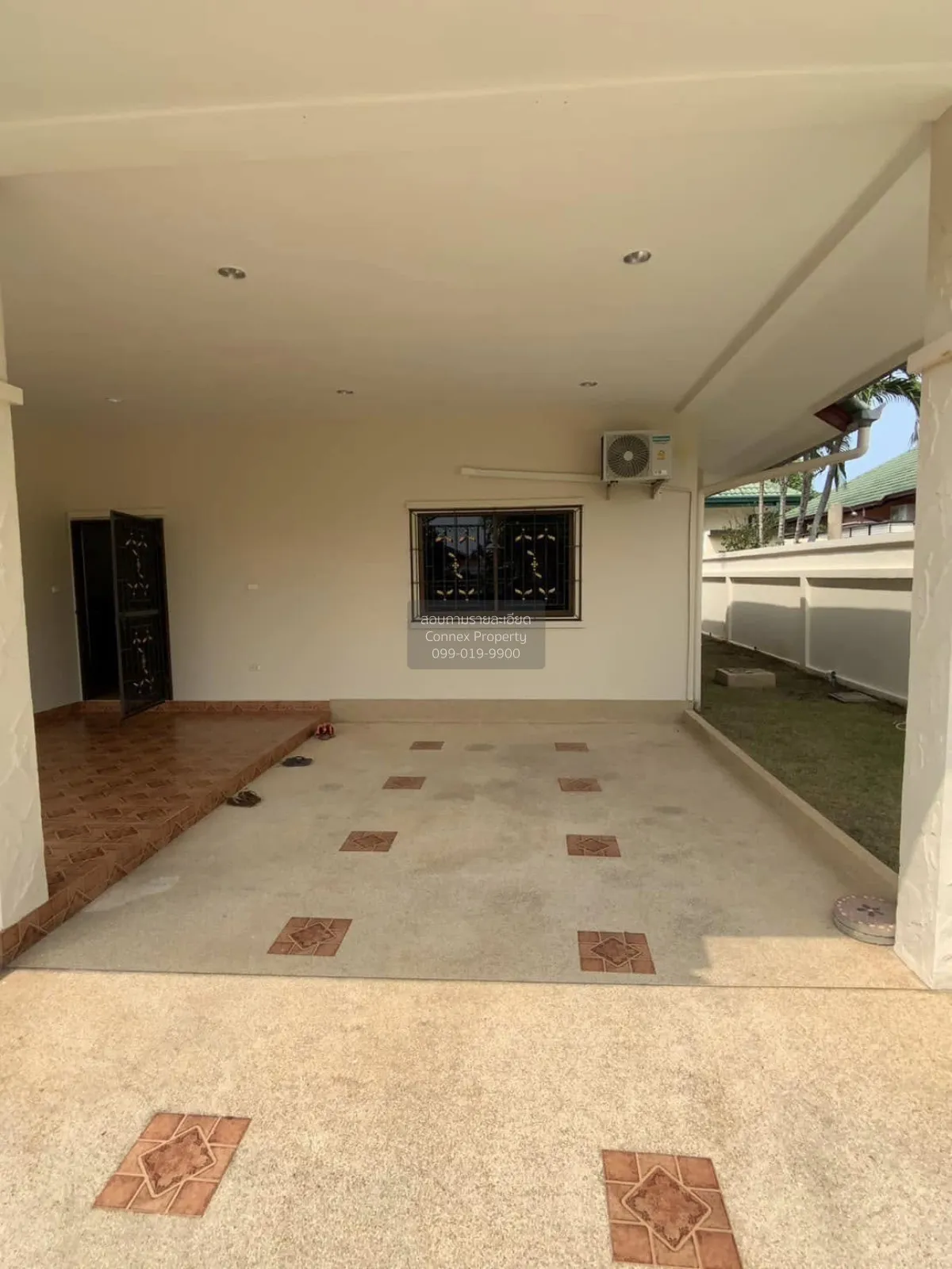 For Sale House , SP4 Village , Nong Pla Lai , Bang Lamung , Chon  2