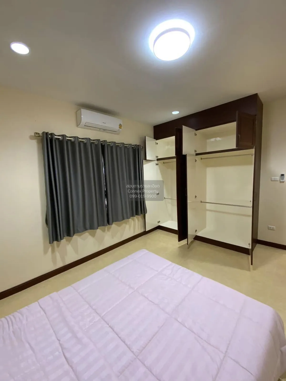 For Sale House , SP4 Village , Nong Pla Lai , Bang Lamung , Chon 