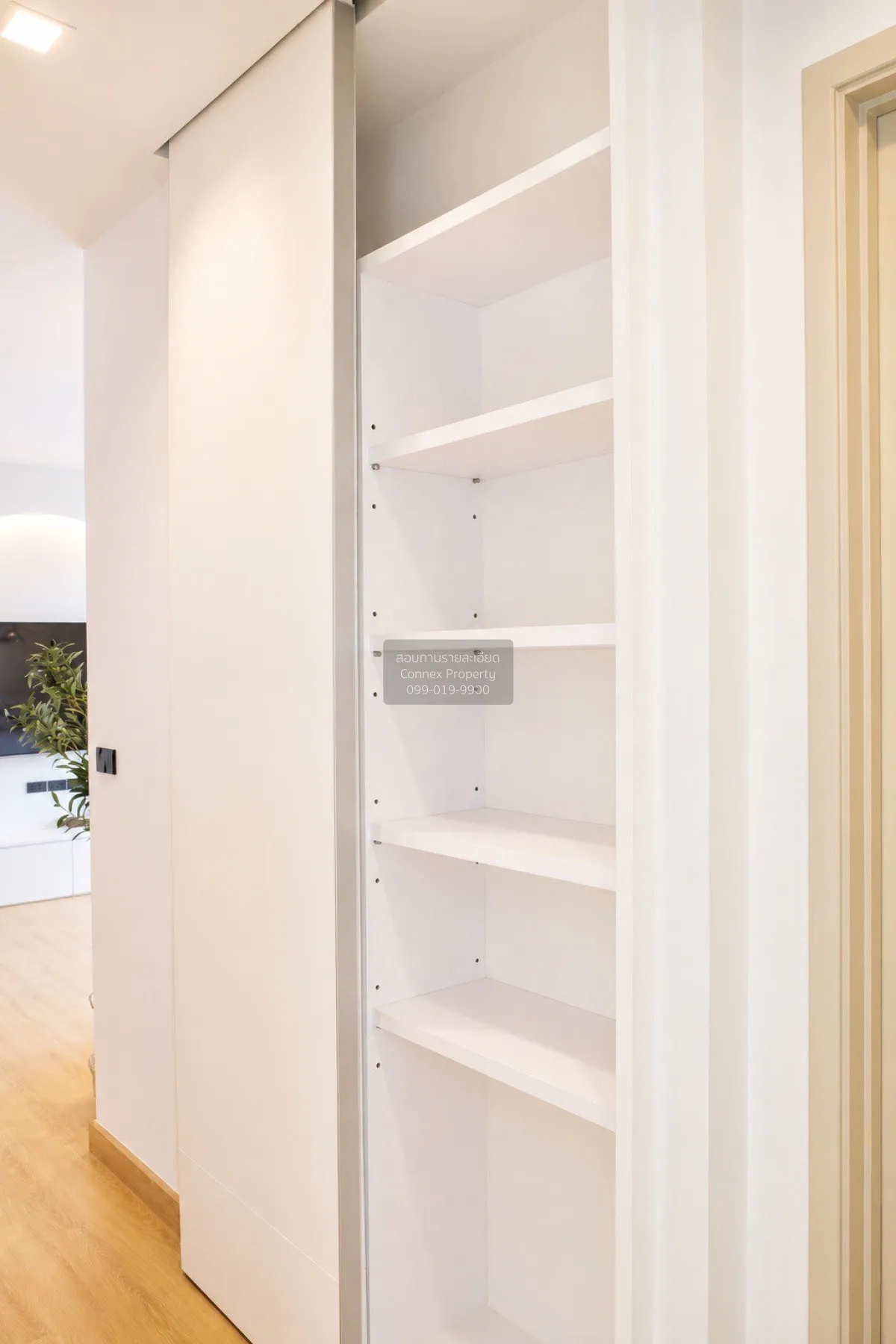 For Rent Condo , Ideo Q Phayathai , high floor , corner unit , wi