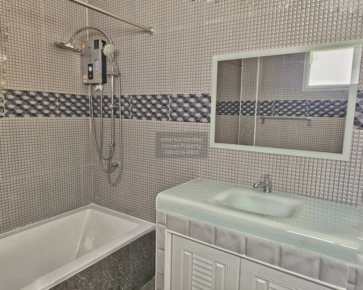For Sale House , Pornthep Garden Ville 6 , Nong Prue , Bang Lamun