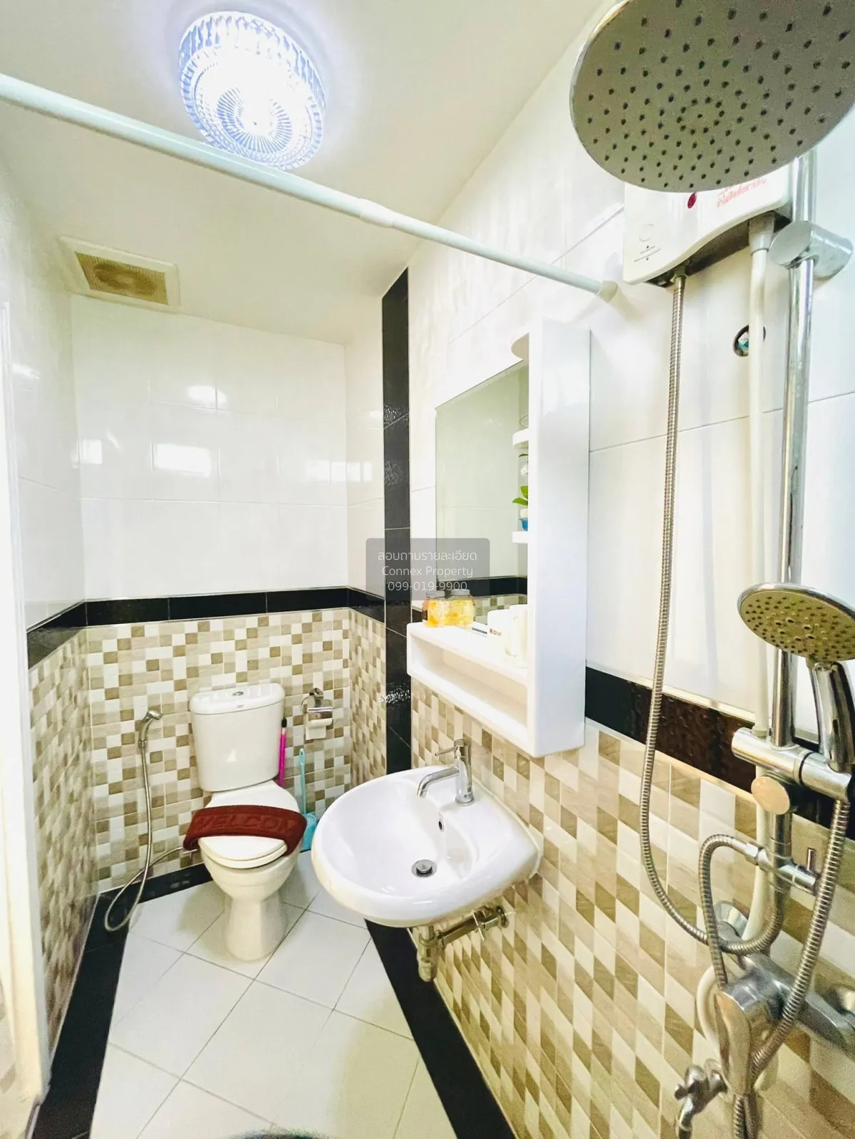 For Rent Heart Beach Loft in Dream, 150 square wa, Bang Lamung. ,