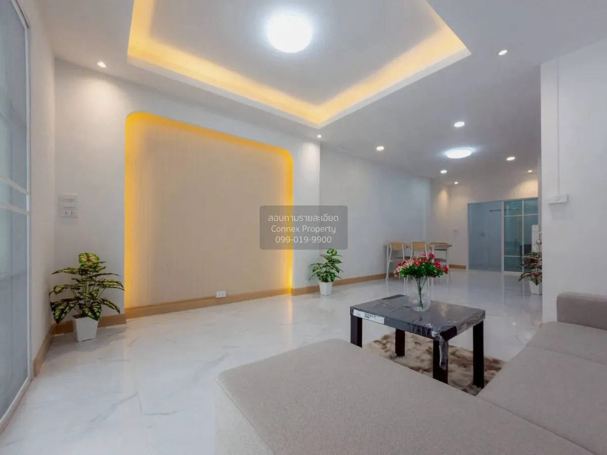 For Sale Townhouse/Townhome  , Baan Piya Wararom 3  , newly renov 3