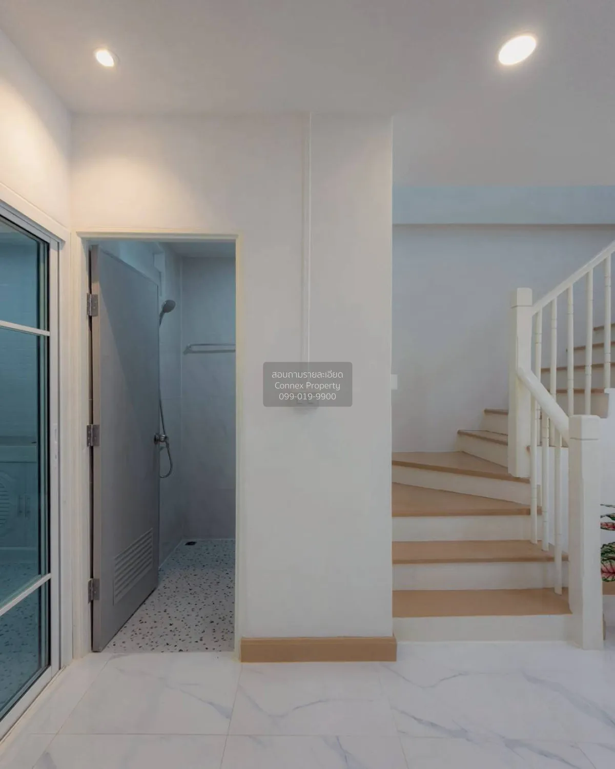 For Sale Townhouse/Townhome  , Baan Piya Wararom 3  , newly renov